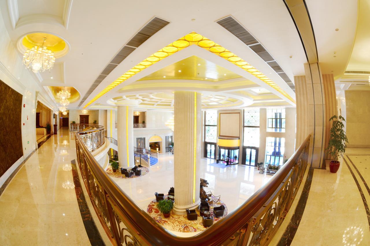 שנטאו Yutong International Hotel מראה חיצוני תמונה